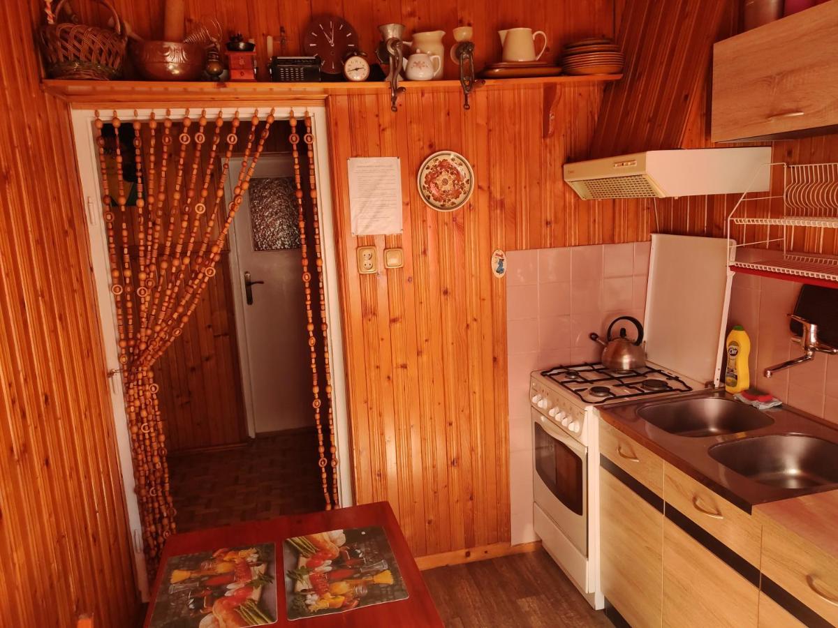 Apartament-studio, U Lucy Homestay *